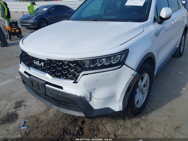 5XYRG4LCXNG085477 KIA SORENTO LX