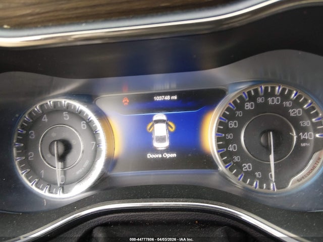 Продажа на аукционе авто 2015 Chrysler 200 C, vin: 1C3CCCCG7FN509906, номер лота: 44777806