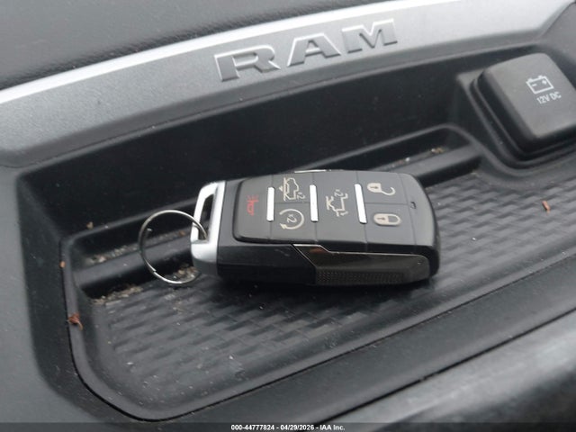 44777824 :رقم المزاد ، 1C6SRFFT2LN140942 vin ، 2020 Ram 1500 مزاد بيع