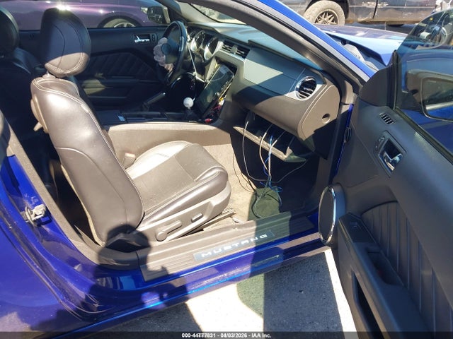 2013 FORD MUSTANG 1ZVBP8CF8D5209494 Photo 4