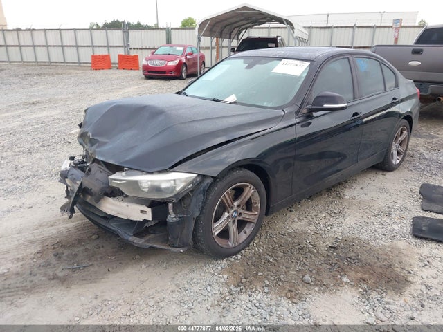 2013 Bmw 328i მანქანა იყიდება აუქციონზე, vin: WBA3A5C54DF601572, აუქციონის ნომერი: 44777877
