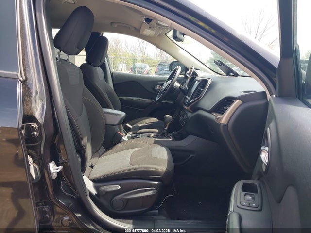 Продажа на аукционе авто 2016 Jeep Cherokee Altitude, vin: 1C4PJMCBXGW112540, номер лота: 44777890
