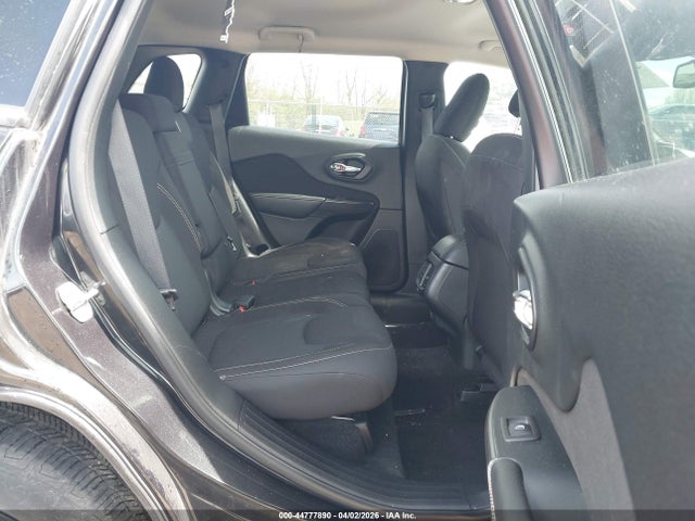 Продажа на аукционе авто 2016 Jeep Cherokee Altitude, vin: 1C4PJMCBXGW112540, номер лота: 44777890