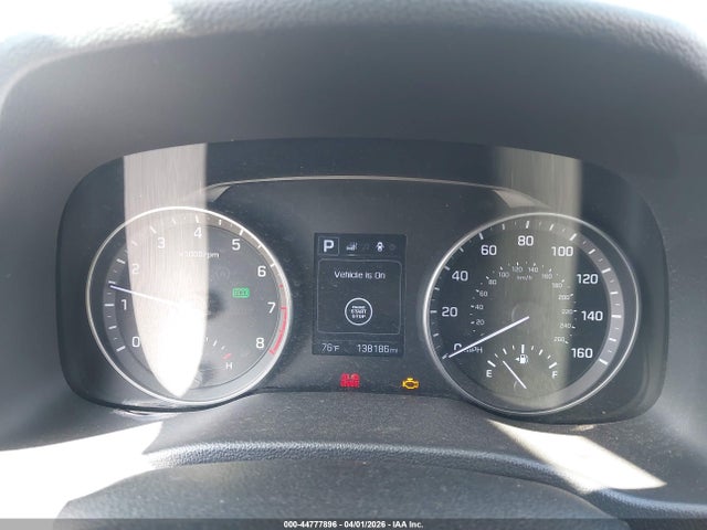 KMHD84LF1HU195785 Hyundai ELANTRA SE