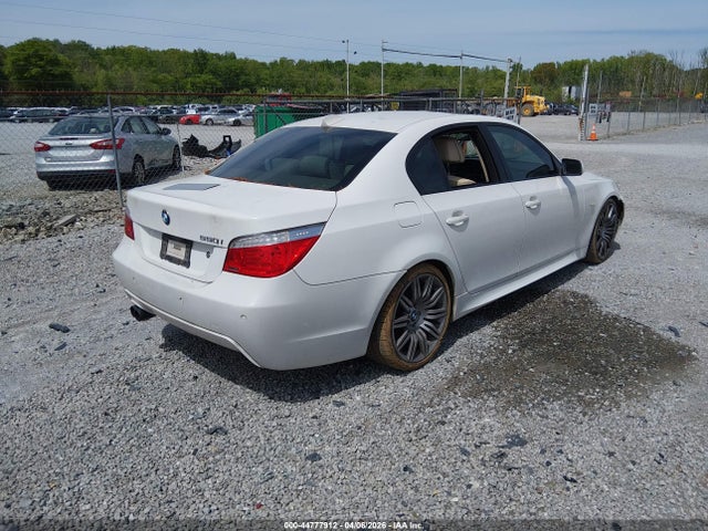 2008 Bmw 550i მანქანა იყიდება აუქციონზე, vin: WBANW53518CT53539, აუქციონის ნომერი: 44777912