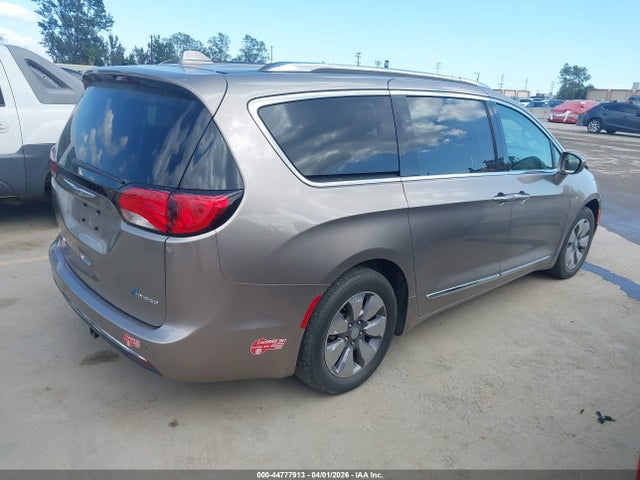 2018 CHRYSLER PACIFICA HYBRID 2C4RC1L76JR129297 Photo 3