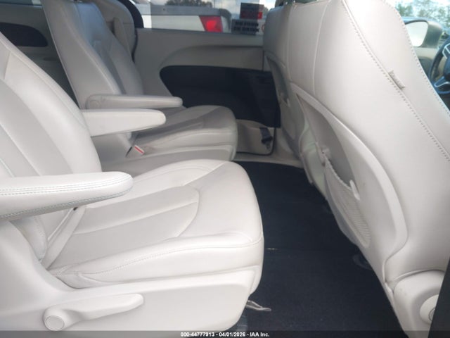 2018 CHRYSLER PACIFICA HYBRID 2C4RC1L76JR129297 Photo 7