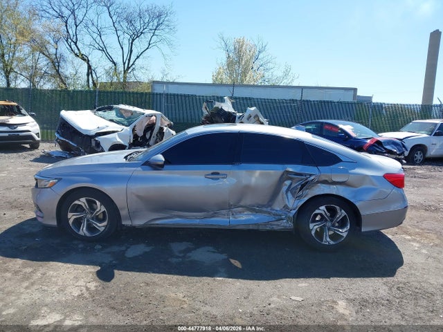 44777918 :رقم المزاد ، 1HGCV1F42JA228089 vin ، 2018 Honda Accord Ex مزاد بيع