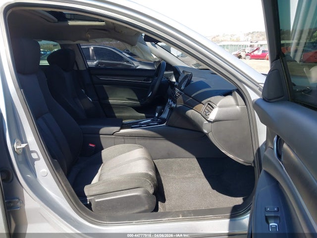 44777918 :رقم المزاد ، 1HGCV1F42JA228089 vin ، 2018 Honda Accord Ex مزاد بيع