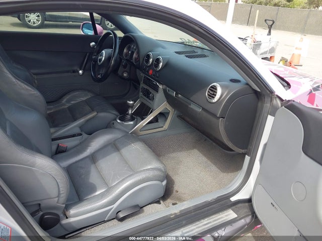 2001 AUDI TT TRUWC28N911003591 Photo 4