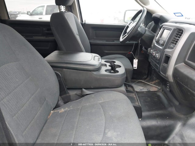 2023 RAM 1500 CLASSIC 3C6RR7KT3PG672421 Photo 4