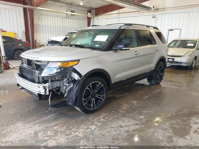 1FM5K8GT8FGB23796 Ford EXPLORER SPORT