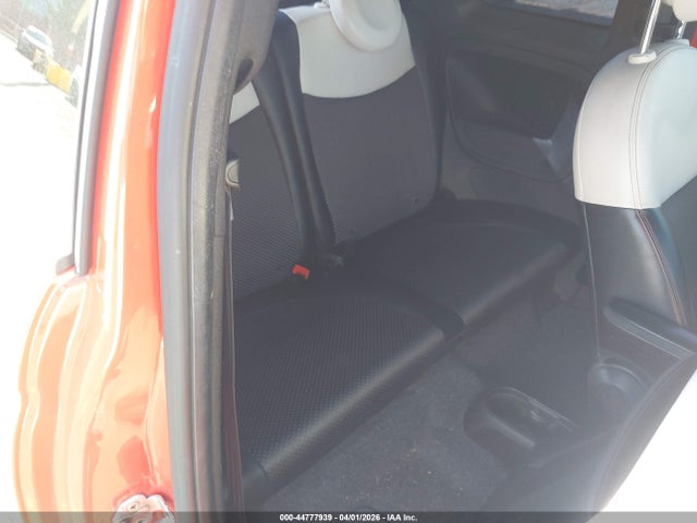 2017 FIAT 500E 3C3CFFGE7HT547821 Photo 7