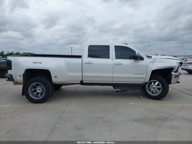 2018 Chevrolet Silverado 3500hd Ltz მანქანა იყიდება აუქციონზე, vin: 1GC4K0EY1JF229330, აუქციონის ნომერი: 44777965