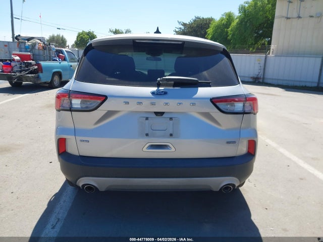 1FMCU0BZ8LUB70757 Ford Escape Se Sport Hybrid