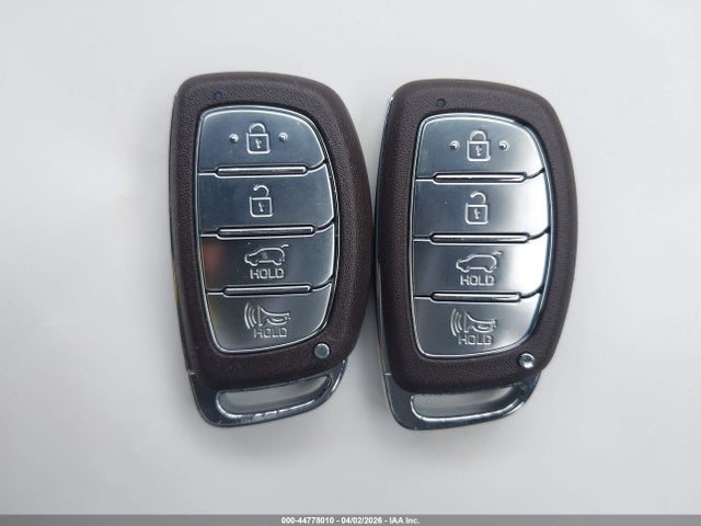 2019 HYUNDAI IONIQ HYBRID KMHC65LC0KU107667 Photo 10