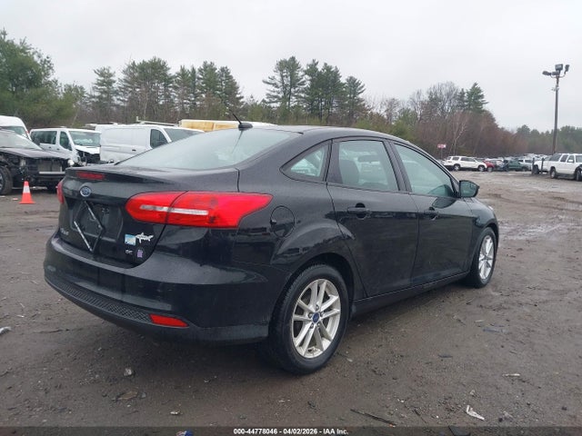 1FADP3F29GL256403 Ford FOCUS SE