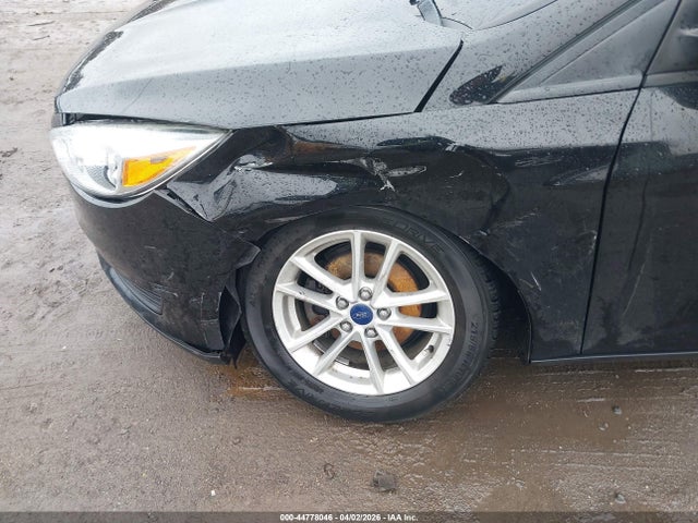 1FADP3F29GL256403 Ford FOCUS SE
