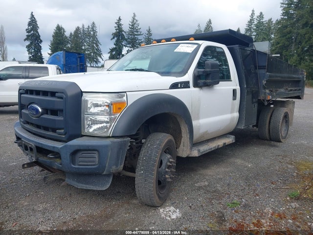 Ford F-450 Chassis Xl 2016 1FDUF4GY1GEB35709 Image 2