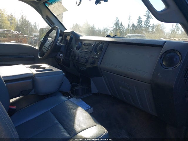 Ford F-450 Chassis Xl 2016 1FDUF4GY1GEB35709 Image 5