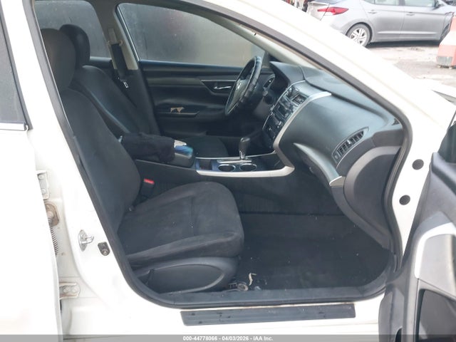 2015 Nissan Altima 2.5 S მანქანა იყიდება აუქციონზე, vin: 1N4AL3AP2FC409798, აუქციონის ნომერი: 44778066