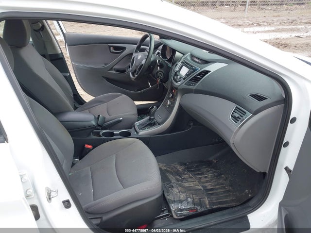 Продаж на аукціоні авто 2016 Hyundai Elantra Se/sport/limited, vin: 5NPDH4AEXGH691692, номер лоту: 44778067
