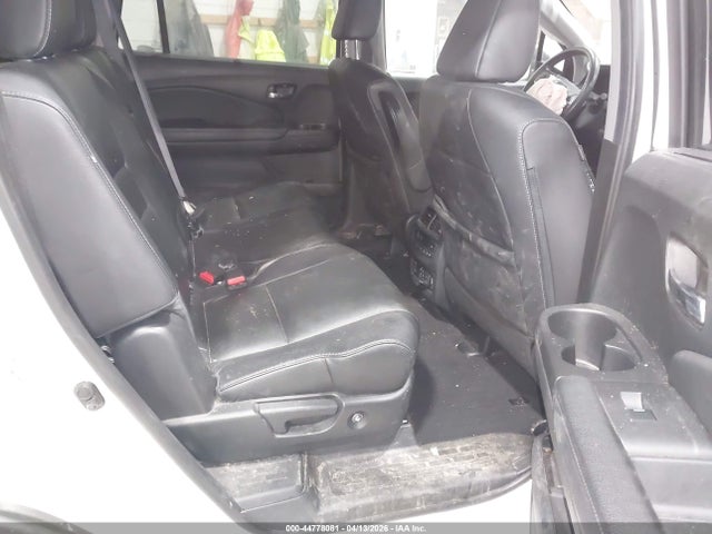 Продажа на аукционе авто 2021 Honda Pilot Awd Touring 8 Passenger, vin: 5FNYF6H99MB061474, номер лота: 44778081