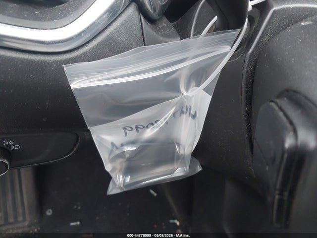 Chevrolet EQUINOX LT 2018 2GNAXJEVXJ6240182 Image 17
