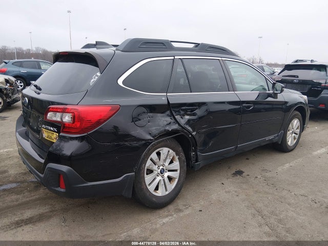 Продажа на аукционе авто 2018 Subaru Outback 2.5i Premium, vin: 4S4BSAFC2J3323732, номер лота: 44778128