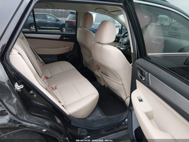 Продажа на аукционе авто 2018 Subaru Outback 2.5i Premium, vin: 4S4BSAFC2J3323732, номер лота: 44778128