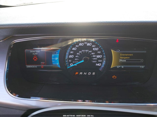 Ford TAURUS SEL 2018 1FAHP2E8XJG127944 Image 16