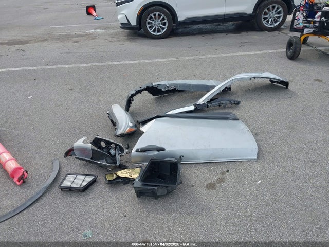 2HKRW6H37KH200161 Honda CR-V LX