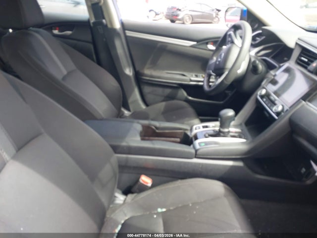 Продажа на аукционе авто 2018 Honda Civic Ex, vin: 2HGFC2F85JH544776, номер лота: 44778174