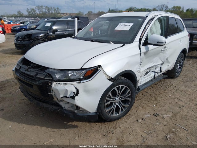 Продаж на аукціоні авто 2018 Mitsubishi Outlander Sel, vin: JA4AD3A36JZ026984, номер лоту: 44778184
