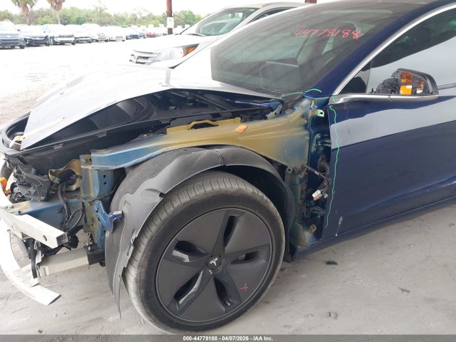 Продаж на аукціоні авто 2018 Tesla Model 3 Long Range/performance, vin: 5YJ3E1EBXJF064693, номер лоту: 44778188