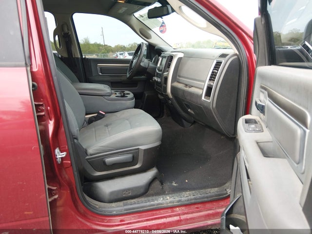 44778210 :رقم المزاد ، 1C6RR6GG9FS742100 vin ، 2015 Ram 1500 Slt مزاد بيع