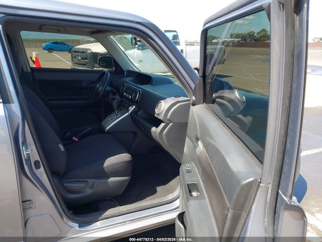 2009 SCION XB JTLKE50EX91064786 Photo 4