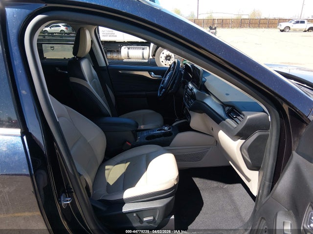 Продажа на аукционе авто 2021 Ford Escape Titanium, vin: 1FMCU9J99MUA70755, номер лота: 44778225