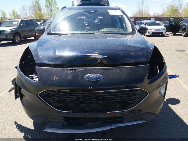 Продажа на аукционе авто 2021 Ford Escape Titanium, vin: 1FMCU9J99MUA70755, номер лота: 44778225