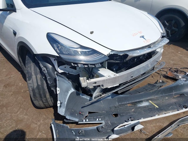 44778226 :رقم المزاد ، 7SAYGDEE8NA013923 vin ، 2022 Tesla Model Y Long Range Dual Motor All-wheel Drive مزاد بيع
