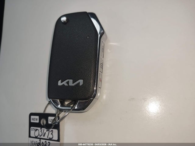 44778238 :رقم المزاد ، 3KPF24AD6PE668528 vin ، 2023 Kia Forte Lxs مزاد بيع