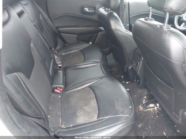 44778248 :رقم المزاد ، 3C4NJDBB3MT560788 vin ، 2021 Jeep Compass Latitude 4x4 مزاد بيع