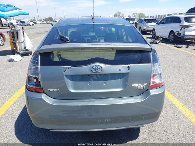 2005 Toyota Prius მანქანა იყიდება აუქციონზე, vin: JTDKB20U853037305, აუქციონის ნომერი: 44778265