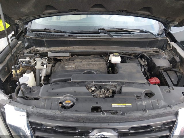 Продажа на аукционе авто 2017 Nissan Pathfinder Sl, vin: 5N1DR2MM2HC630253, номер лота: 44778271