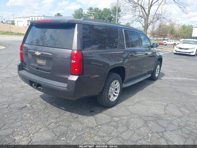 2018 CHEVROLET SUBURBAN 1GNSKGKC0JR276119 Photo 3