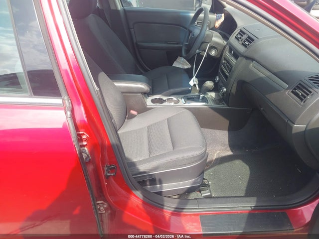 44778280 :رقم المزاد ، 3FAHP0HA5CR176273 vin ، 2012 Ford Fusion Se مزاد بيع