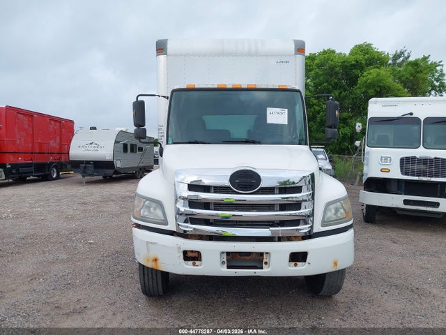 44778287 :رقم المزاد ، 5PVNE8JV8C4S52141 vin ، 2012 Hino 258/268 مزاد بيع