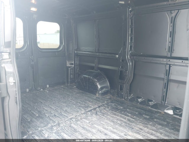 2019 Ram Promaster 1500 Low Roof 136 Wb მანქანა იყიდება აუქციონზე, vin: 3C6TRVAG5KE513905, აუქციონის ნომერი: 44778306
