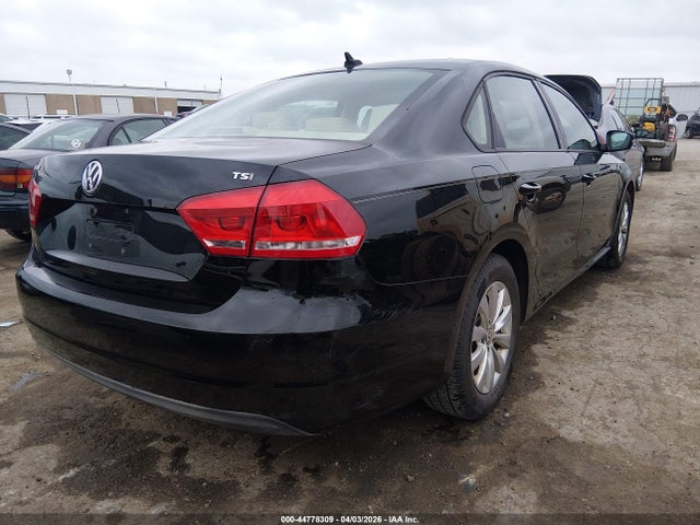 Aukcja sprzedaży 2015 Volkswagen Passat 1.8t Wolfsburg Edition, vin: 1VWAS7A38FC035177, numer aukcji: 44778309