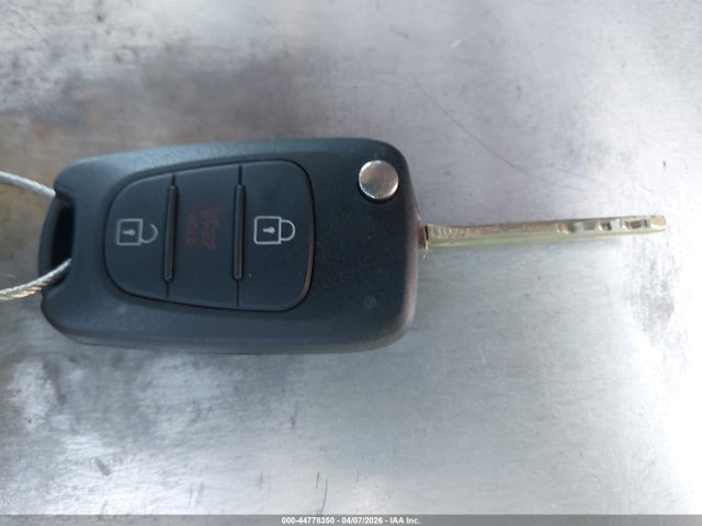 Продаж на аукціоні авто 2013 Kia Soul +, vin: KNDJT2A66D7625252, номер лоту: 44778350